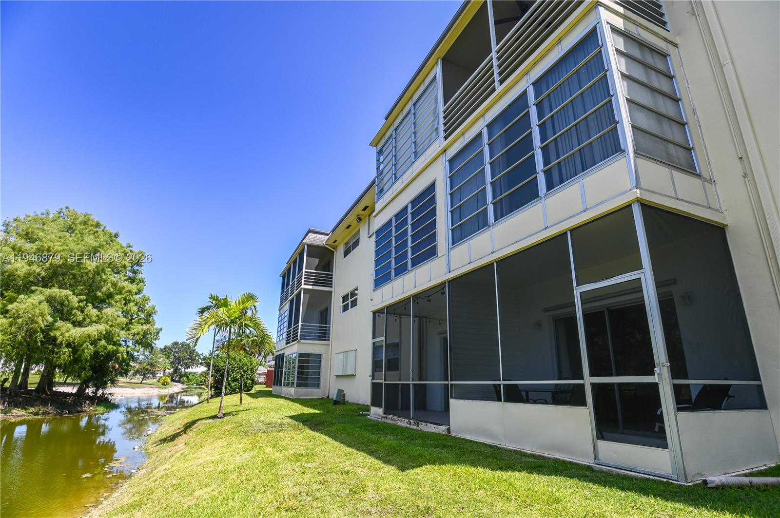 BRADLEY HALL CONDO - Residential