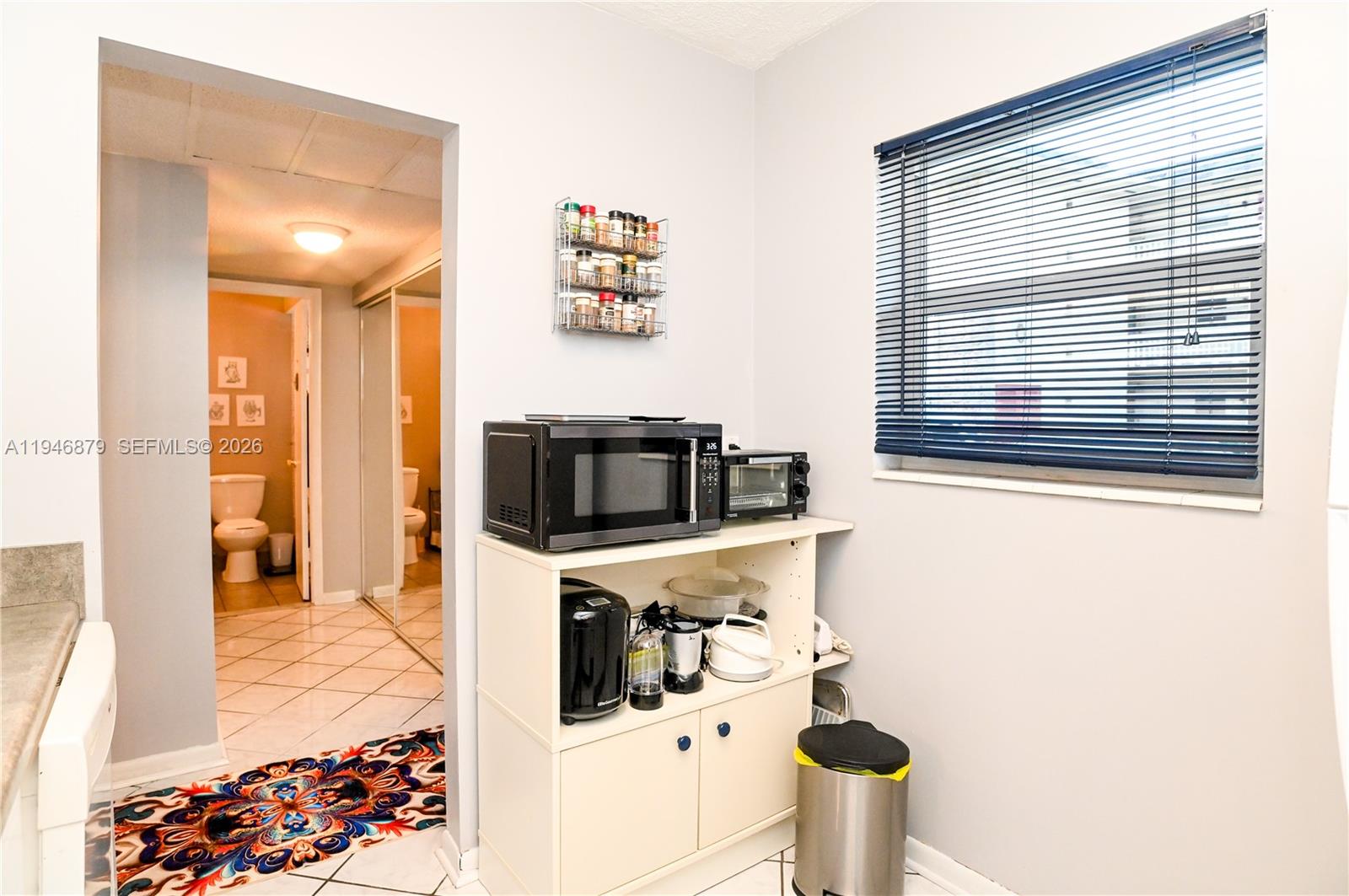 BRADLEY HALL CONDO - Residential