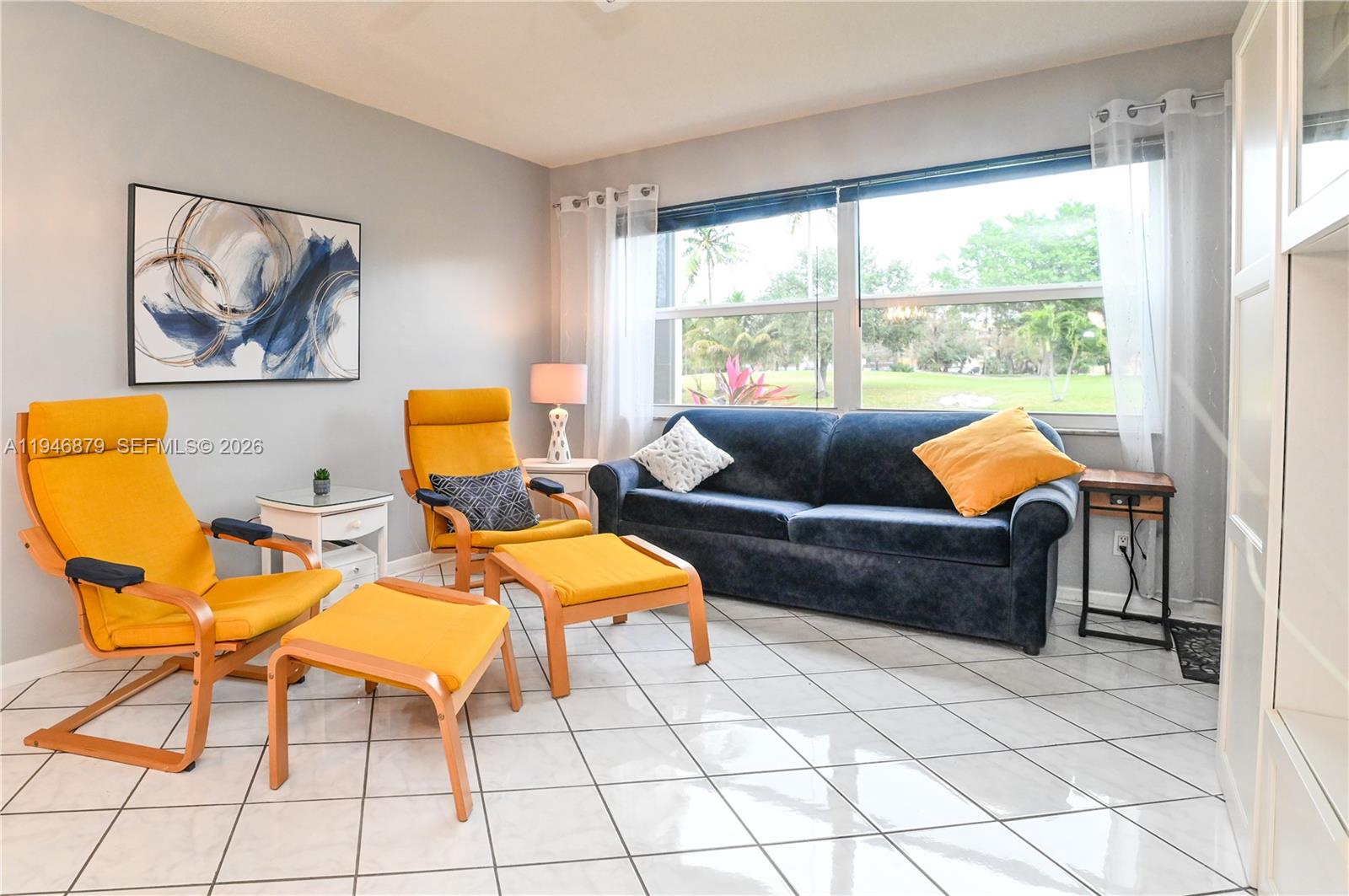 BRADLEY HALL CONDO - Residential