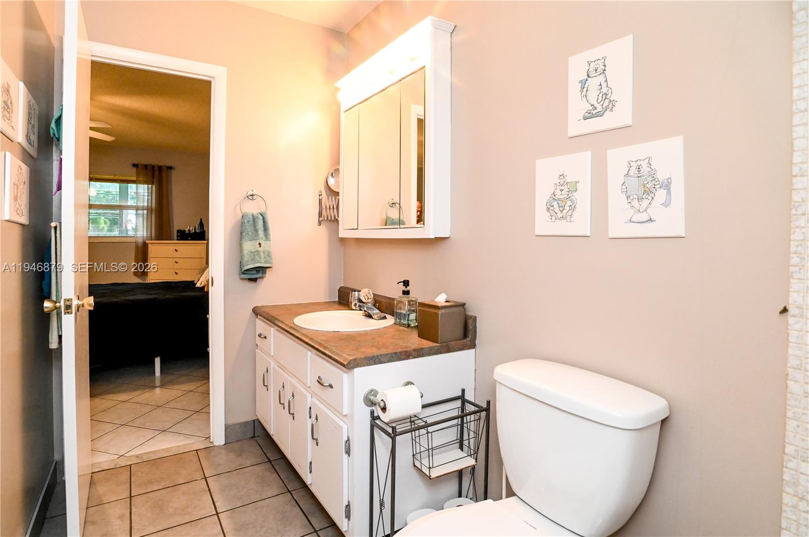 BRADLEY HALL CONDO - Residential