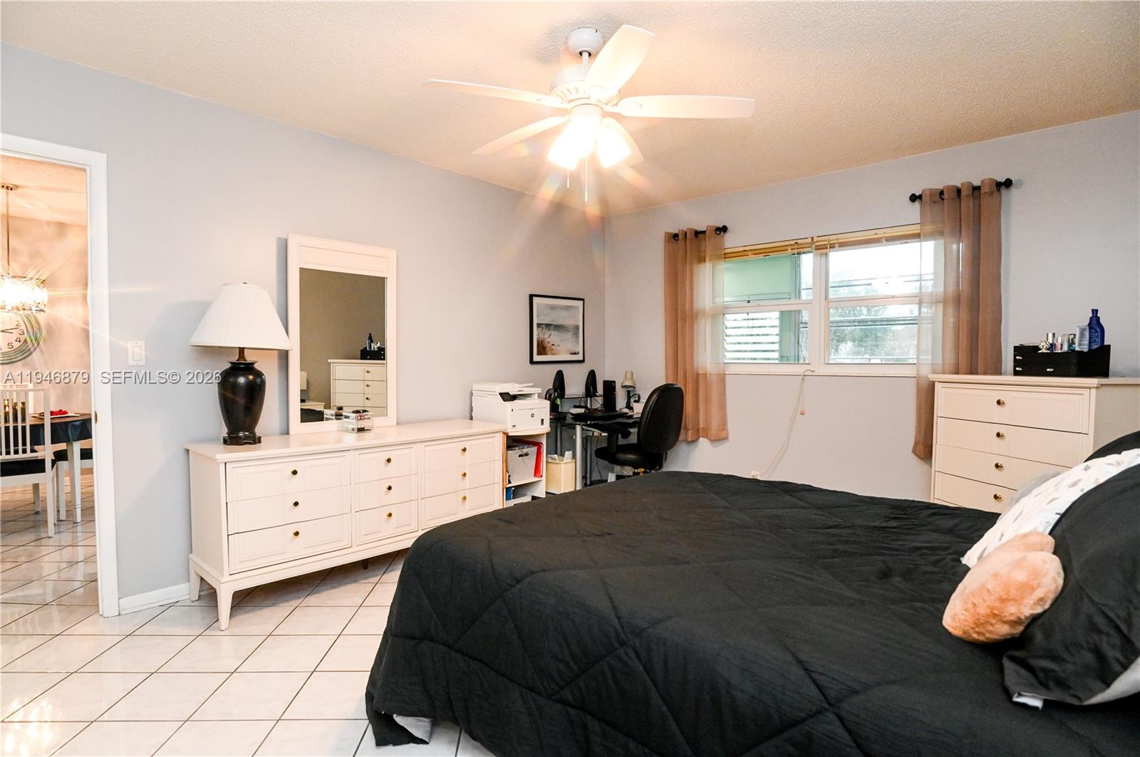 BRADLEY HALL CONDO - Residential