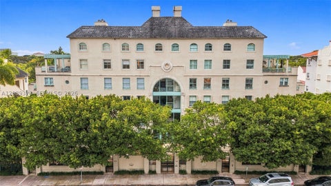 Photo of 610 Valencia Ave #502, Coral Gables, FL 33134 (MLS # A12089321)