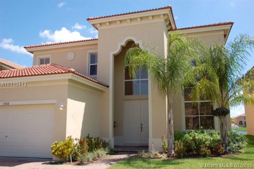 BEAUTIFUL 2 STORY LAKE FRONT HOME WITH 4 BEDROOMS 2.5 BATHS AND 2 CAR GARAGE LOCATED IN A GATED COMMUNITY.  VAULTED CEILINGS THROUGHOUT LIVING, KITCHEN AND DINING AREAS.  FRENCH DOORS OPEN TO A RELAXING LAKE VIEW WITH NATURAL LIGHT FLOWING THROUGHOUT.  LARGE MASTER BEDROOM AND BATH WITH TWO WALK IN CLOSETS LOCATED ON THE GROUND FLOOR.  STAIRS AND LOFT AREA ON THE SECOND FLOOR OPEN TO THE REMAINING ROOMS AND BATH.  GREAT OPPORTUNITY TO OWN THIS SPACIOUS HOME THAT CAN EASILY ACCOMMODATE A LARGE FAMILY.