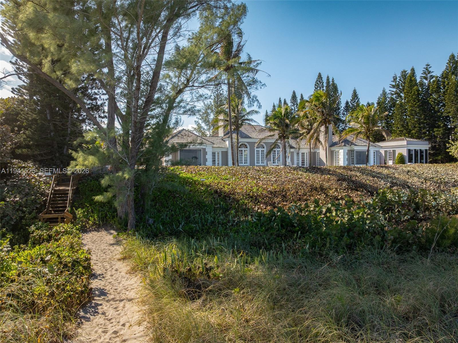 Jupiter Island - Residential