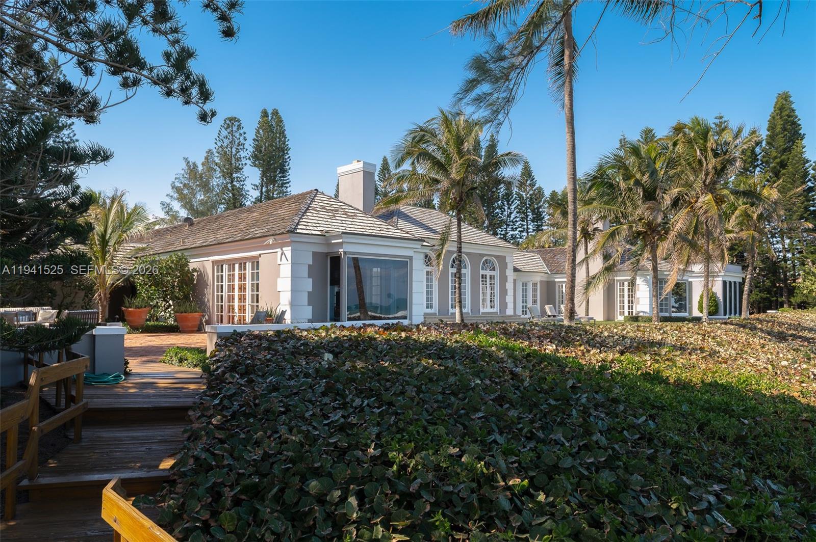 Jupiter Island - Residential