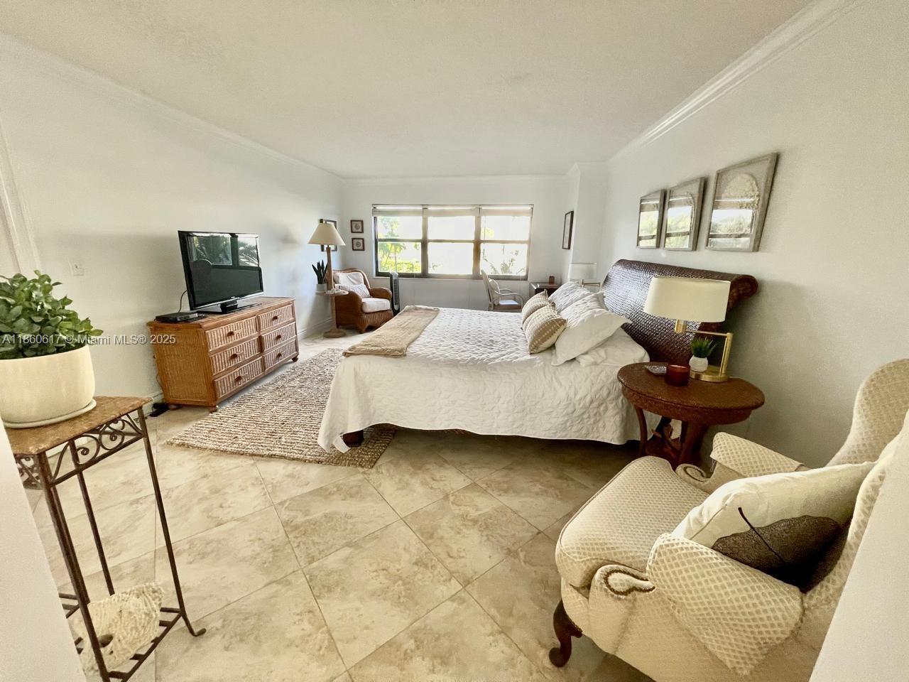 HAMPTON BEACH CLUB CONDO - Residential Lease