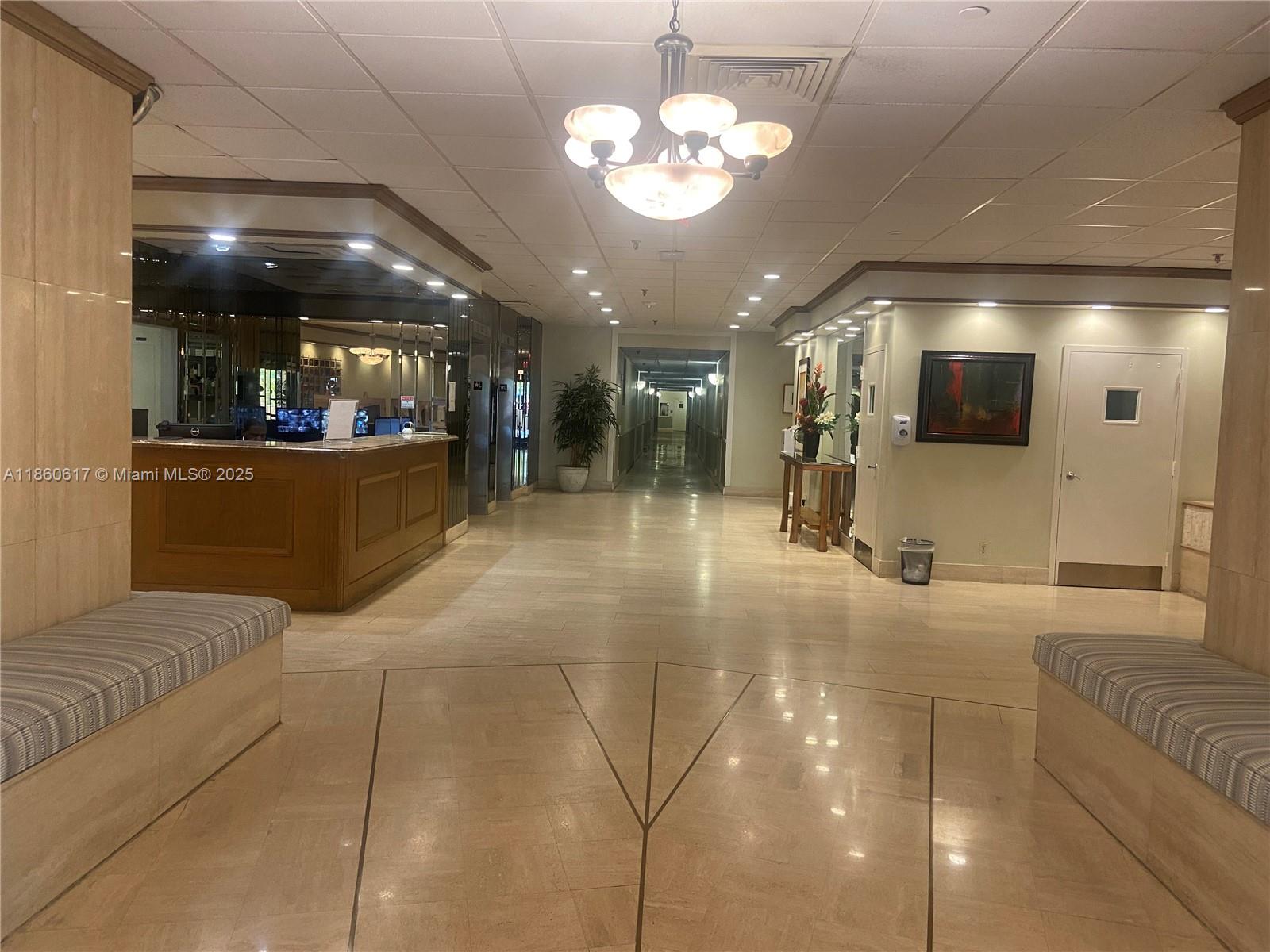 HAMPTON BEACH CLUB CONDO - Residential Lease