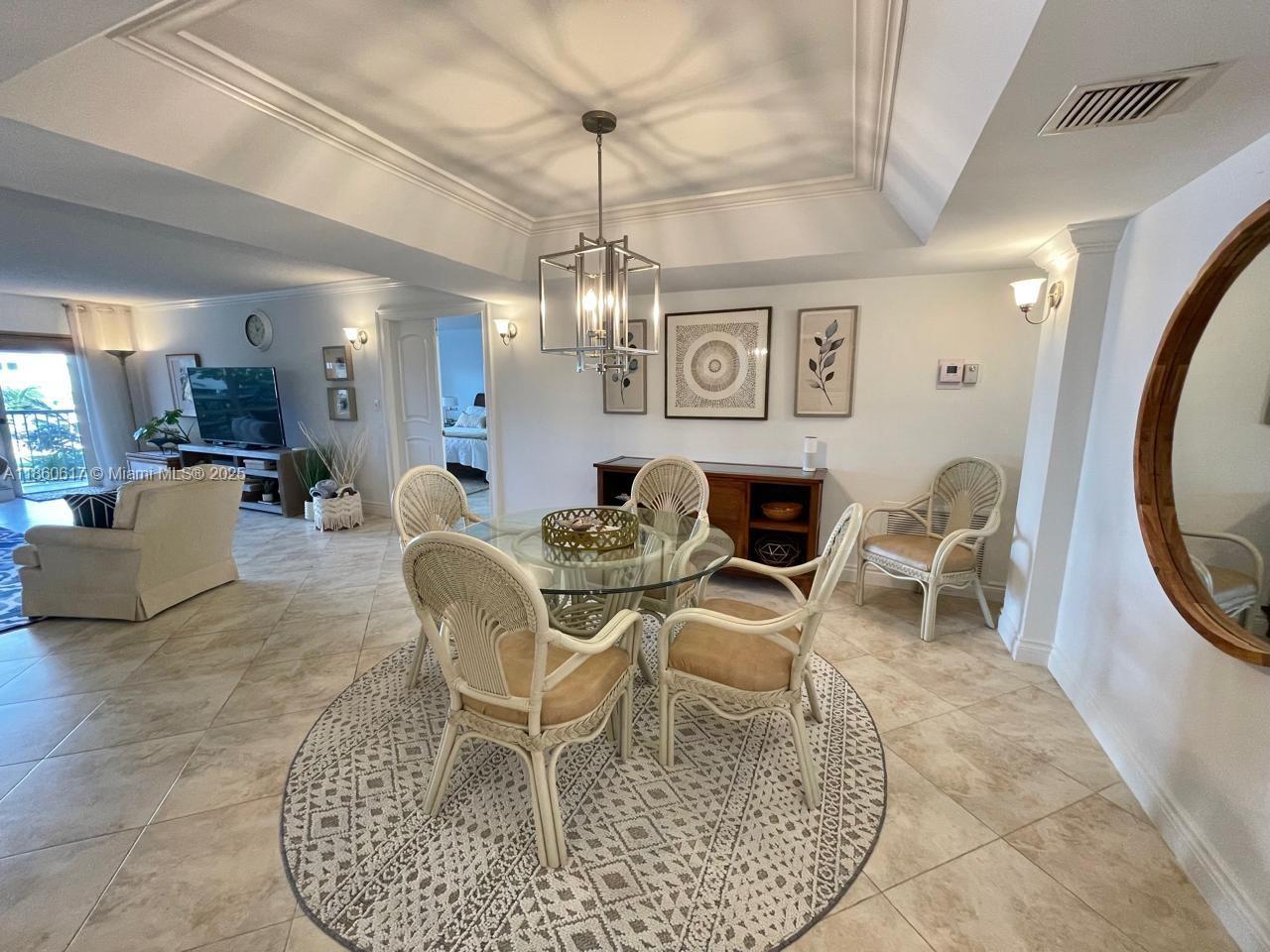 HAMPTON BEACH CLUB CONDO - Residential Lease