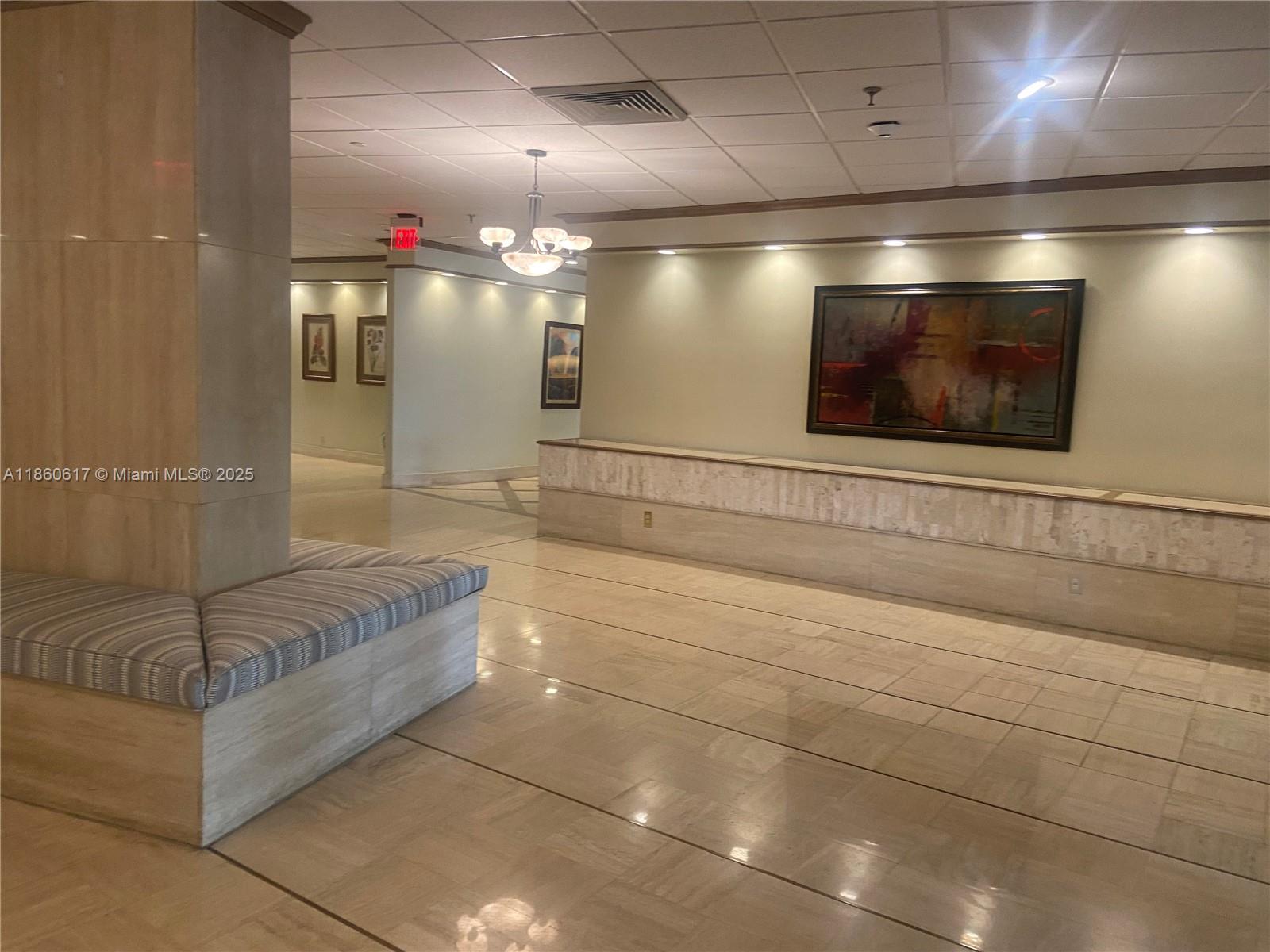 HAMPTON BEACH CLUB CONDO - Residential Lease