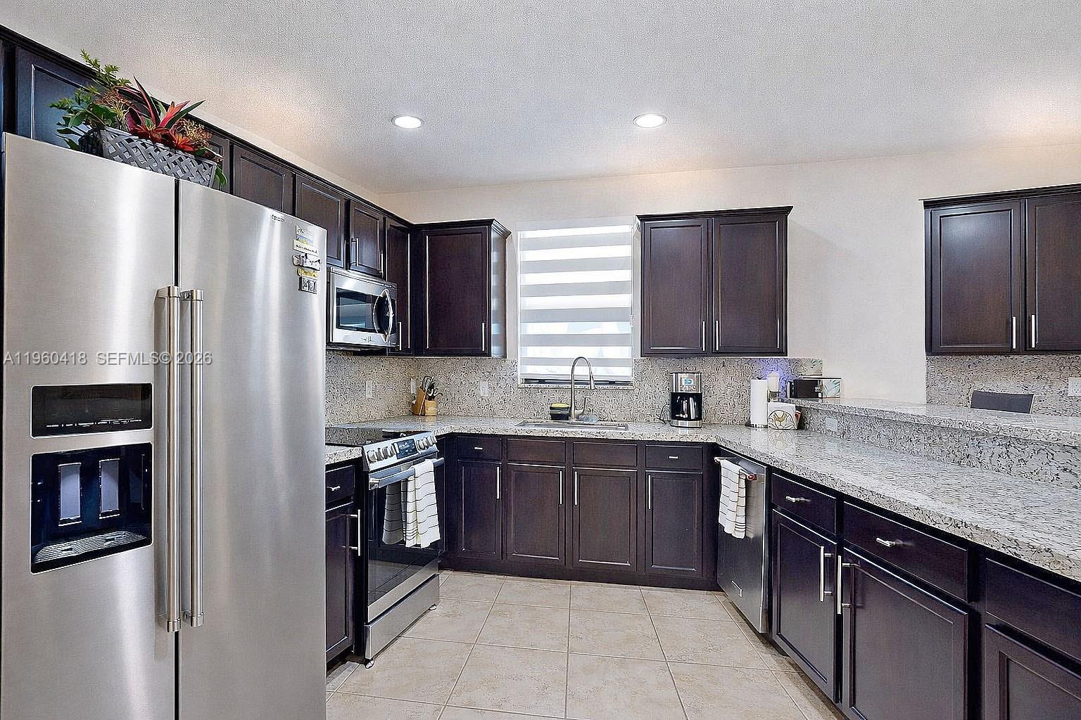 CAPRI AT OASIS - Residential