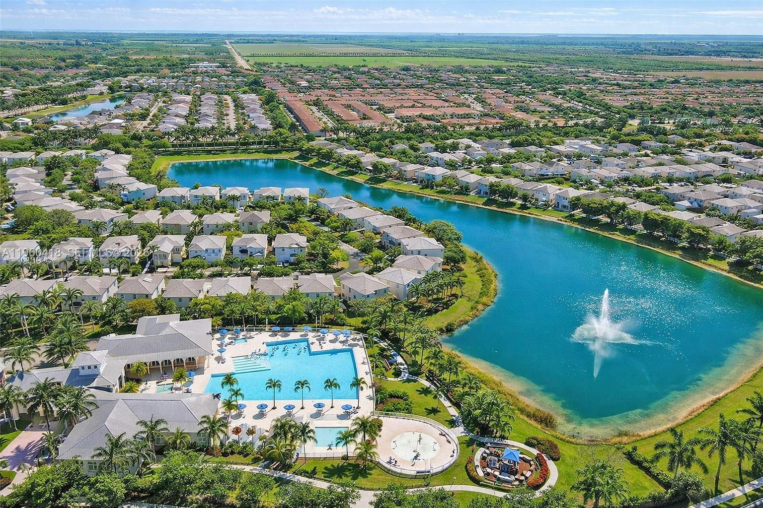 CAPRI AT OASIS - Residential