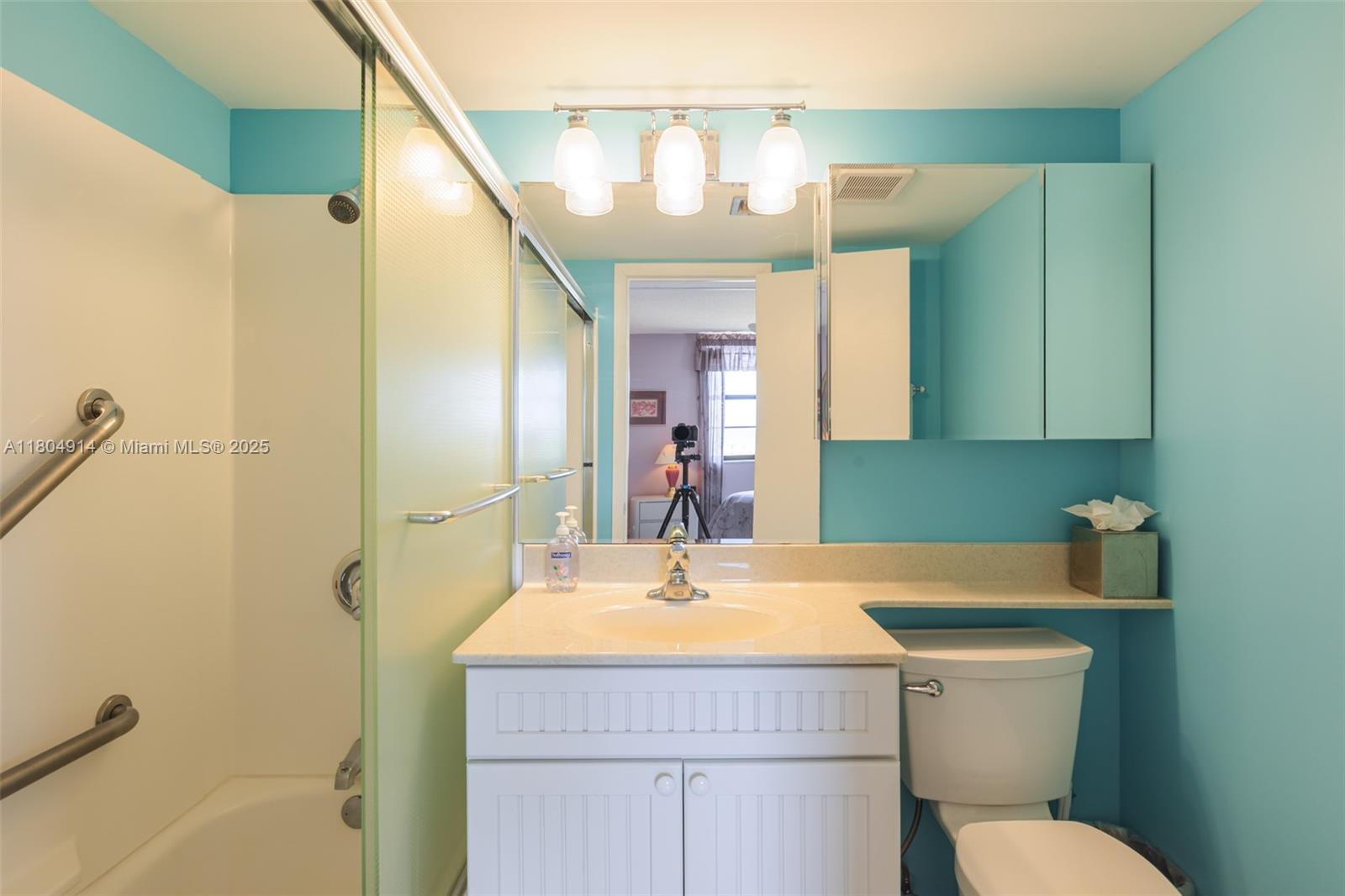 Coco Plum Beach - Residential