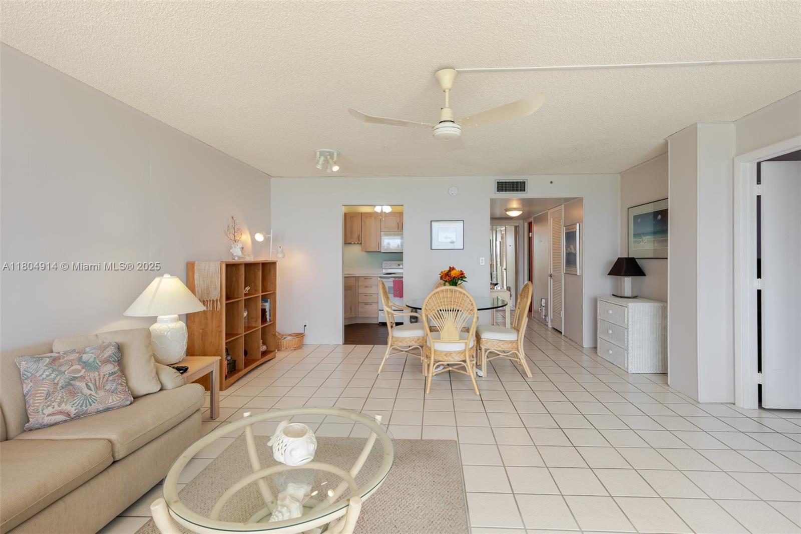 Coco Plum Beach - Residential