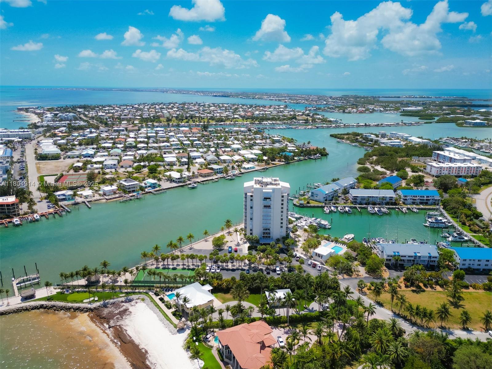 Coco Plum Beach - Residential