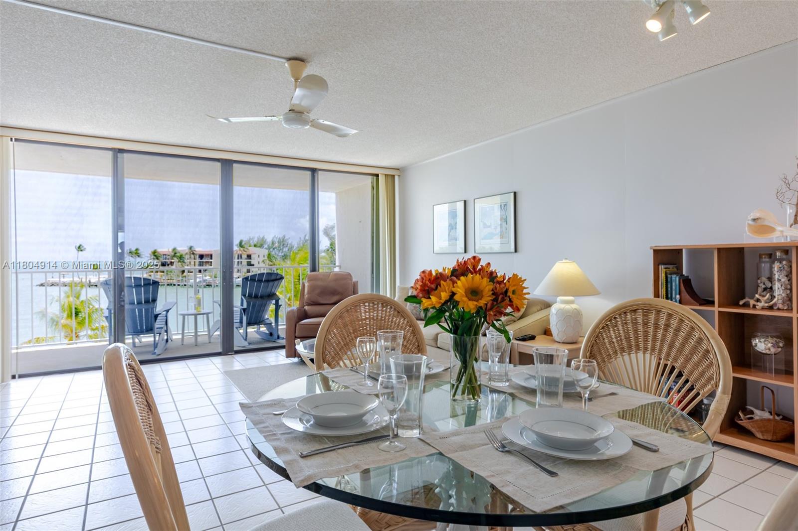 2000 Coco Plum Drive 301