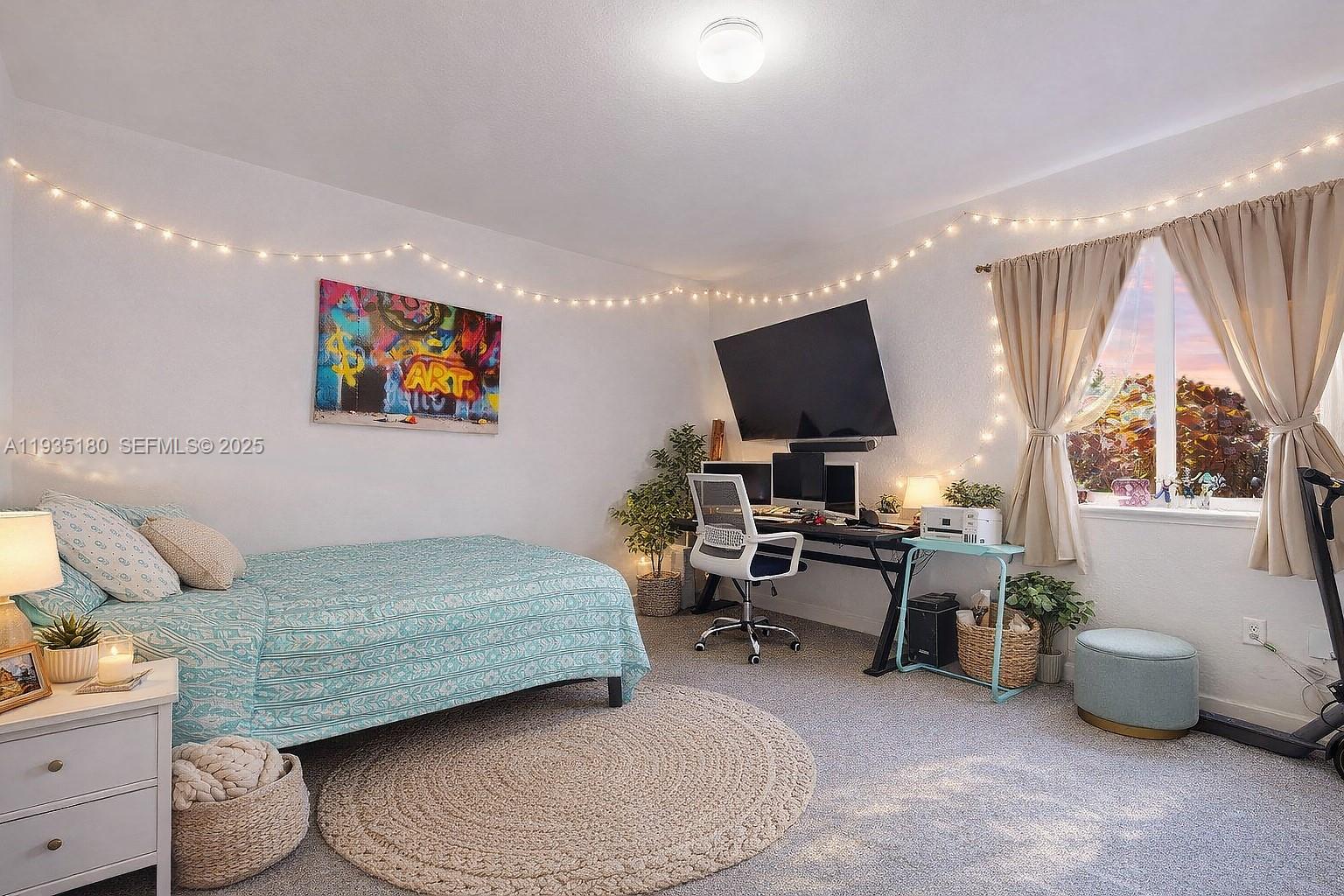 FOREST PARK VILLAS - Residential