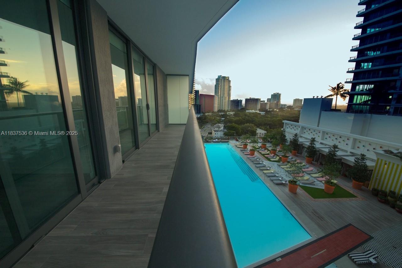 1300 S MIAMI AVENUE CONDO - Residential