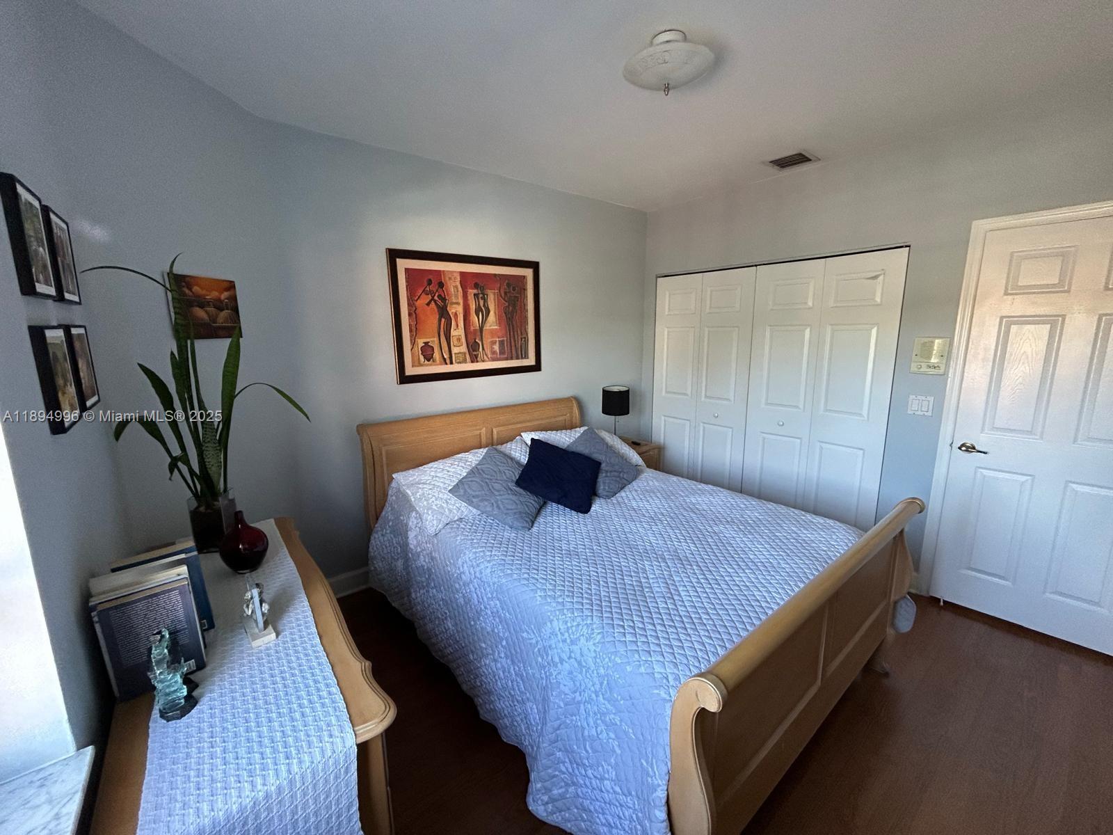 DORAL ISLES CAYMAN - Residential