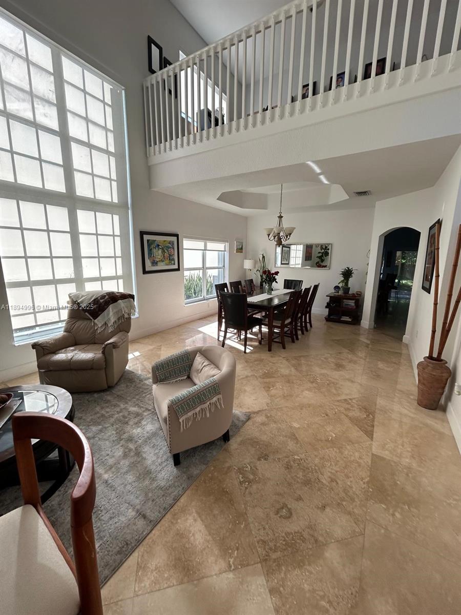 DORAL ISLES CAYMAN - Residential