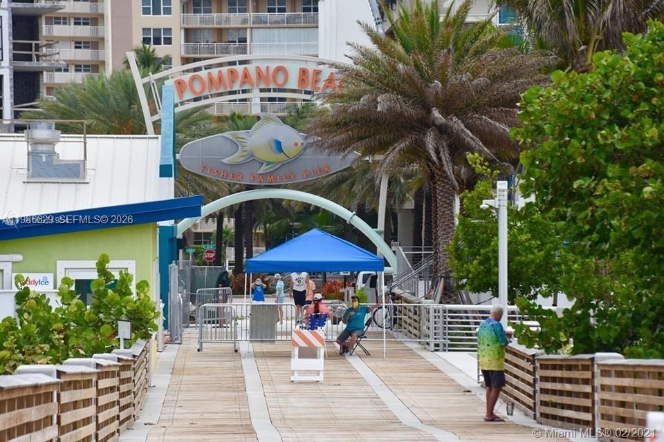 LADO DEL RIO CONDO - Residential Lease