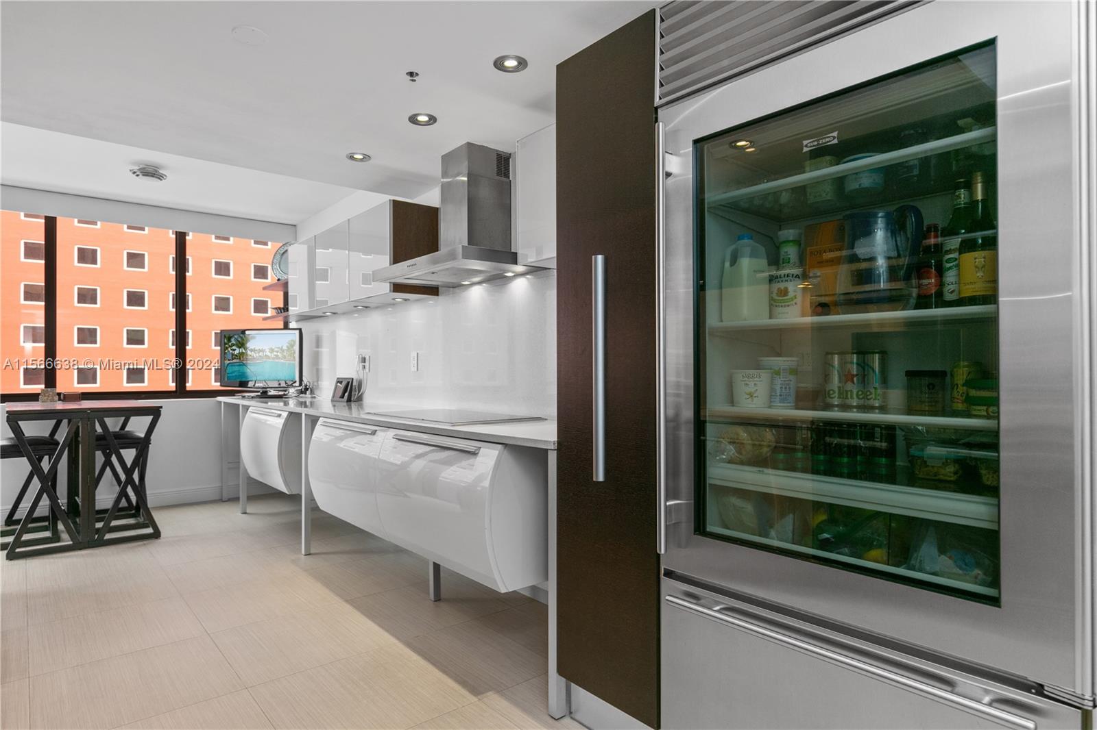 VILLA REGINA CONDO - Residential