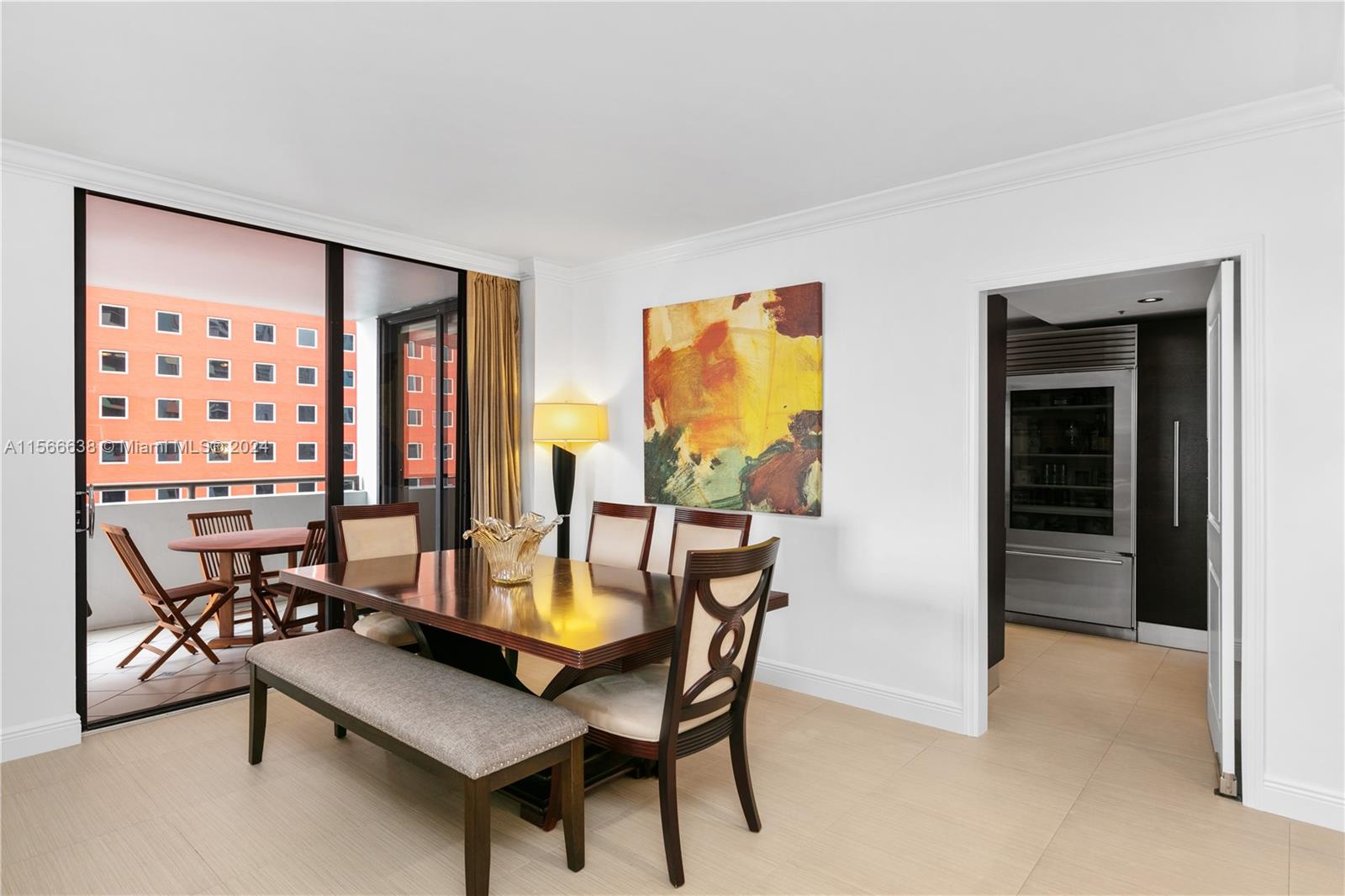 VILLA REGINA CONDO - Residential