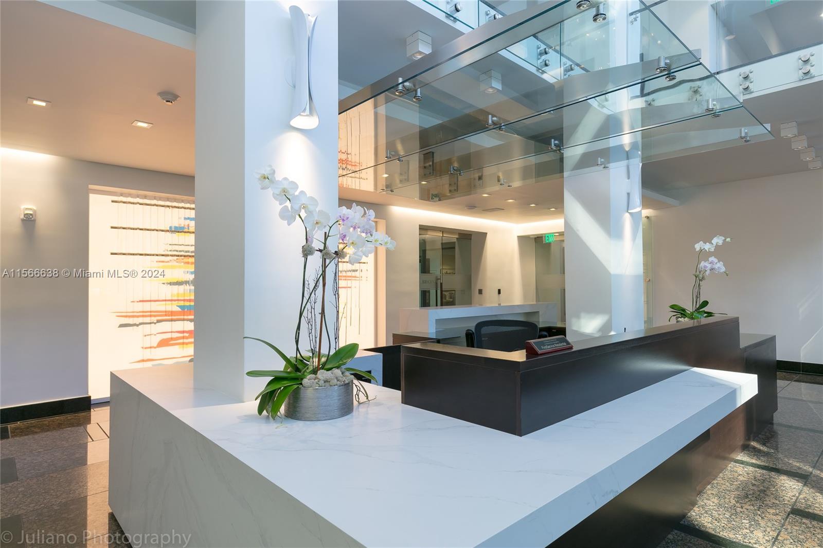 VILLA REGINA CONDO - Residential