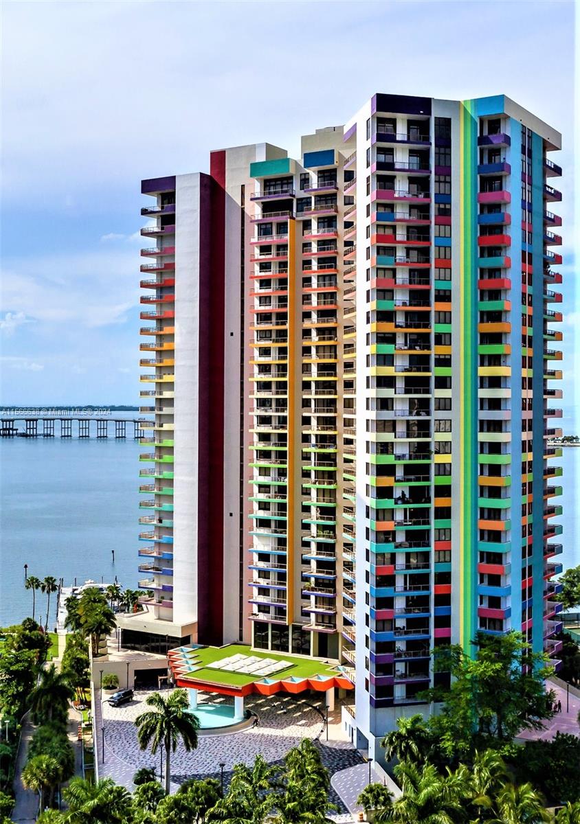 Property for Sale at 1581 Brickell Ave 805, Miami, Broward County, Florida - Bedrooms: 2 
Bathrooms: 3  - $1,150,000