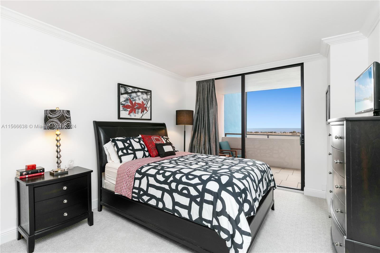 VILLA REGINA CONDO - Residential