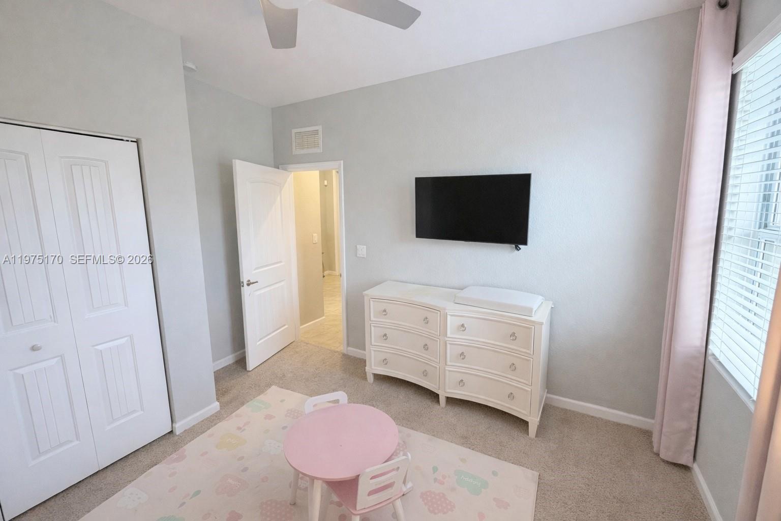 COUNTRY GARDENS SOUTH - Residential