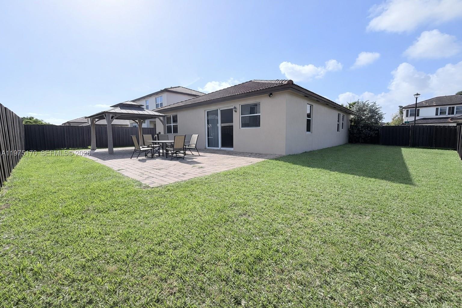 COUNTRY GARDENS SOUTH - Residential