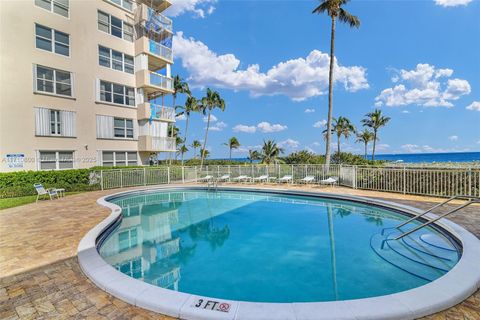 A home in Lauderdale By The Sea