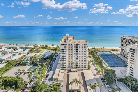 A home in Lauderdale By The Sea