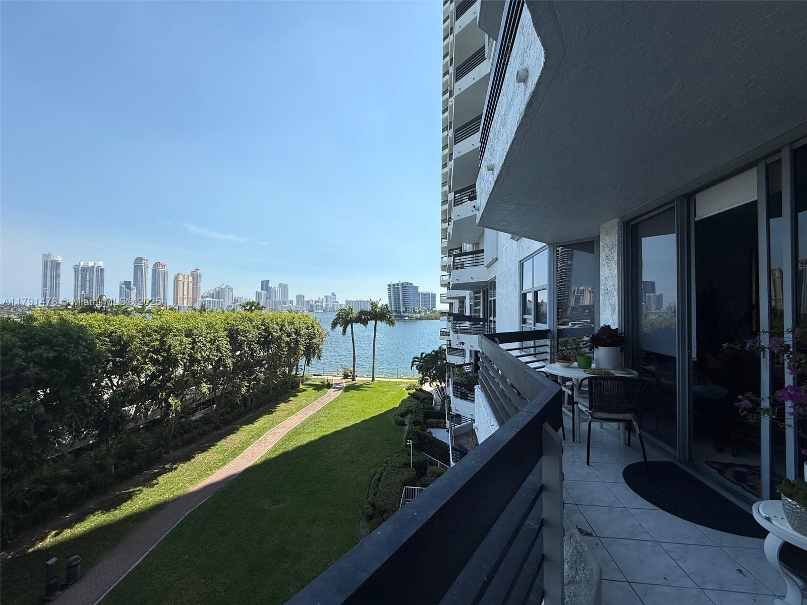 Rental Property at 3530 Mystic Pointe Dr 512, Aventura, Miami-Dade County, Florida - Bedrooms: 2 
Bathrooms: 2  - $2,900 MO.