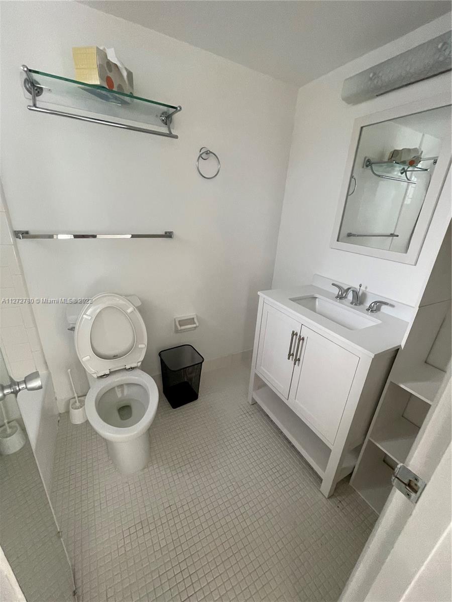 MIAMI SHORES SEC 3 - Residential Lease