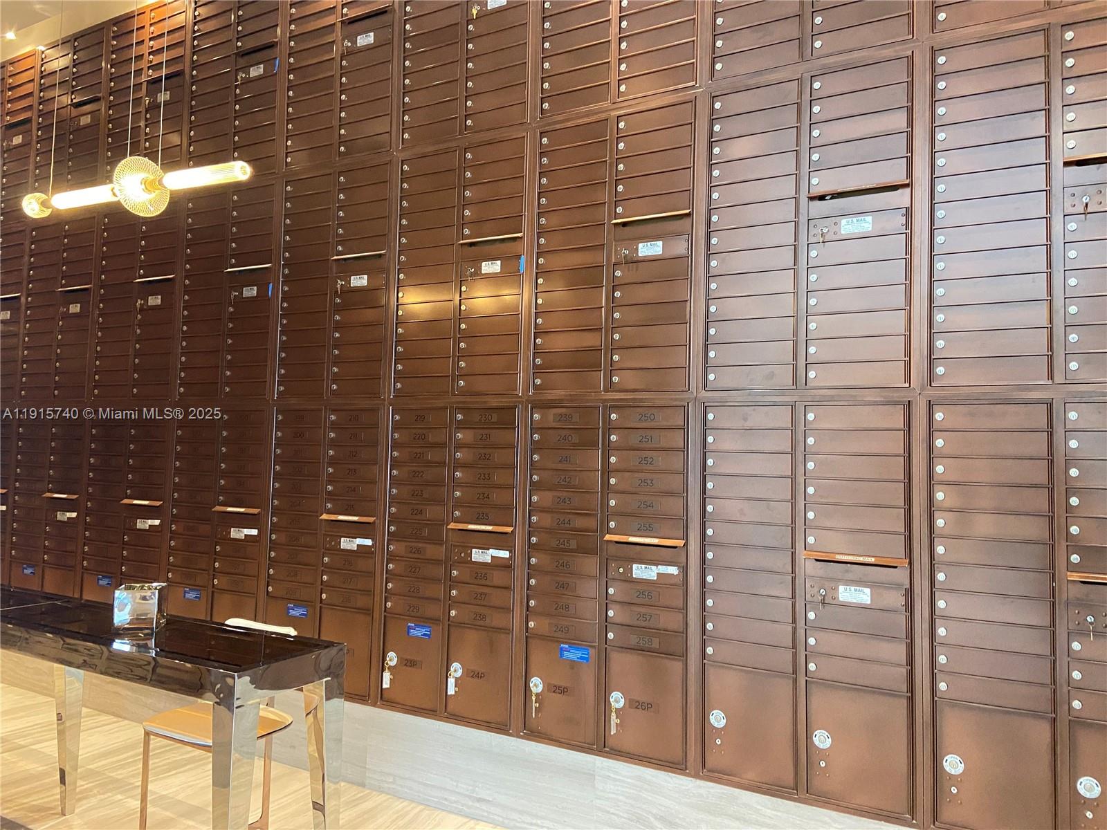 METROPICA NORTH TOWER ONE - Residential