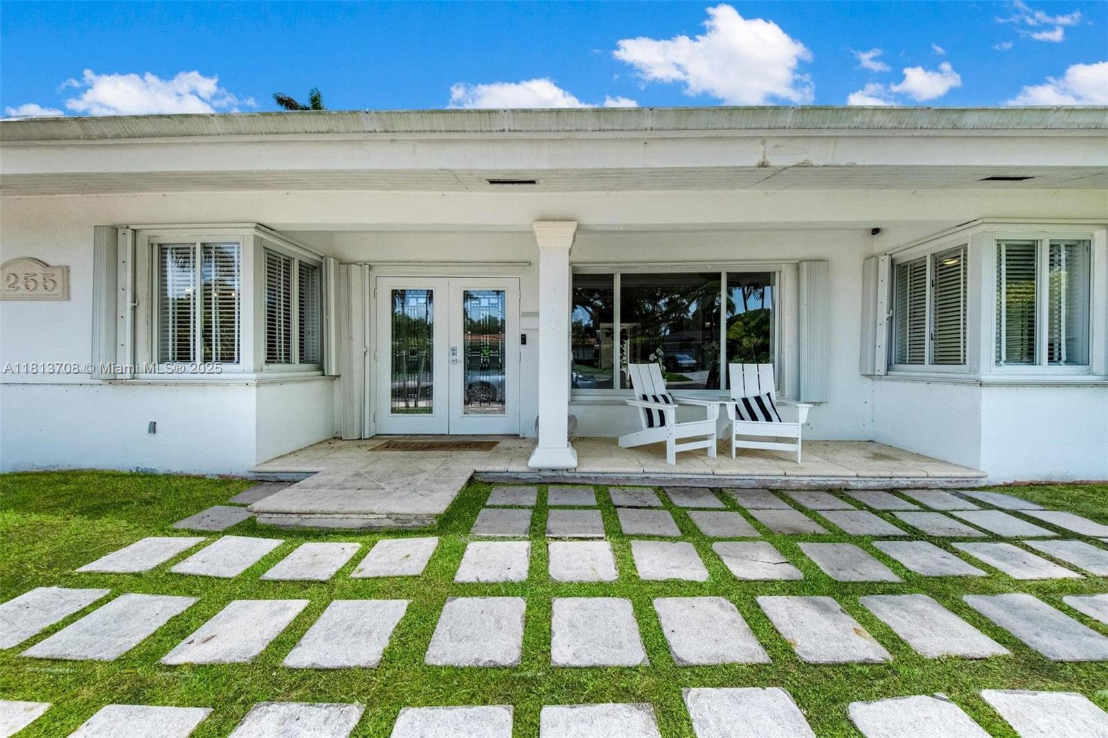 BAY LURE - Residential