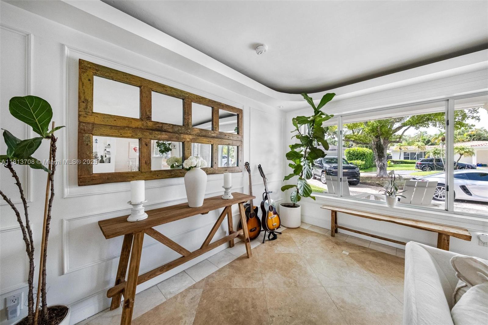 BAY LURE - Residential