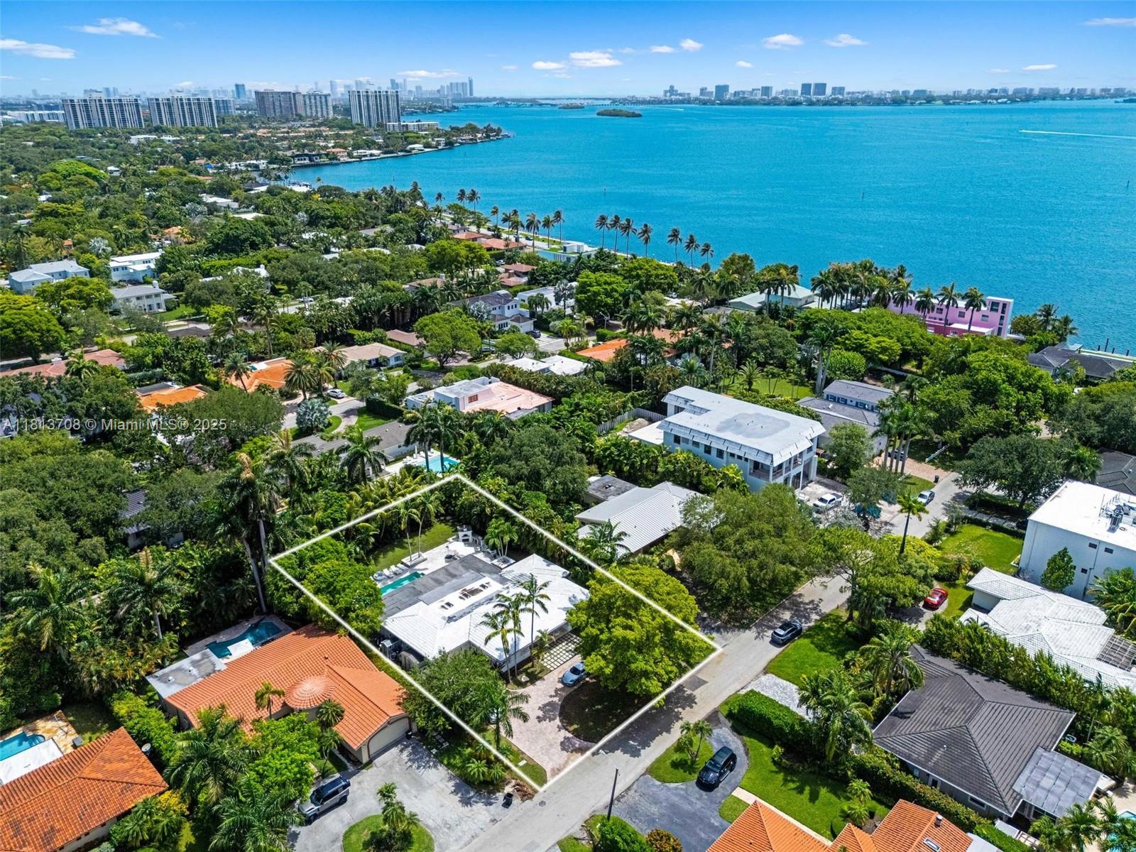 BAY LURE - Residential