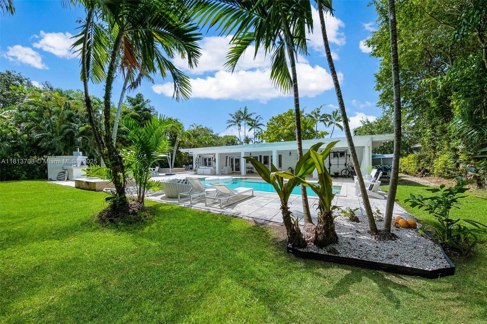 BAY LURE - Residential