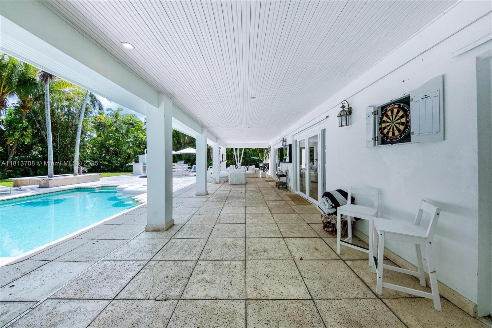 BAY LURE - Residential