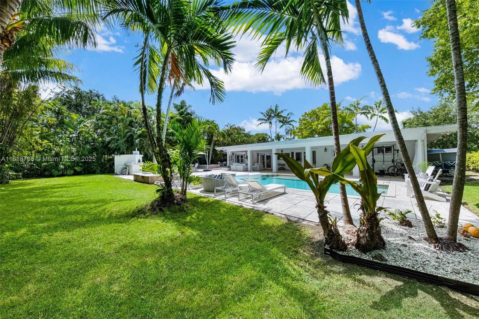 BAY LURE - Residential