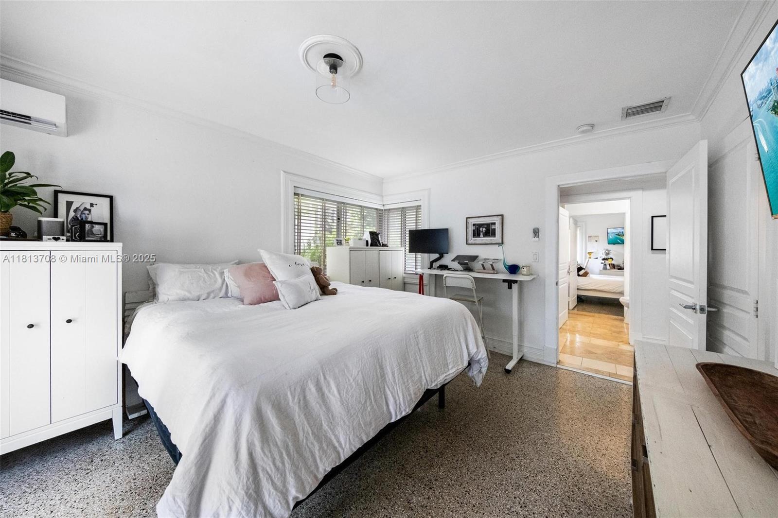 BAY LURE - Residential