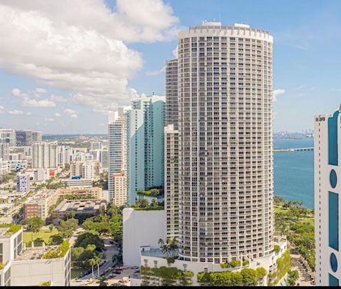 1750 N Bayshore Dr 5401 Miami FL 33132