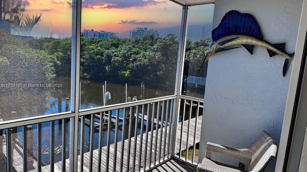 HARBOUR HALL INLET CLUB C - Residential