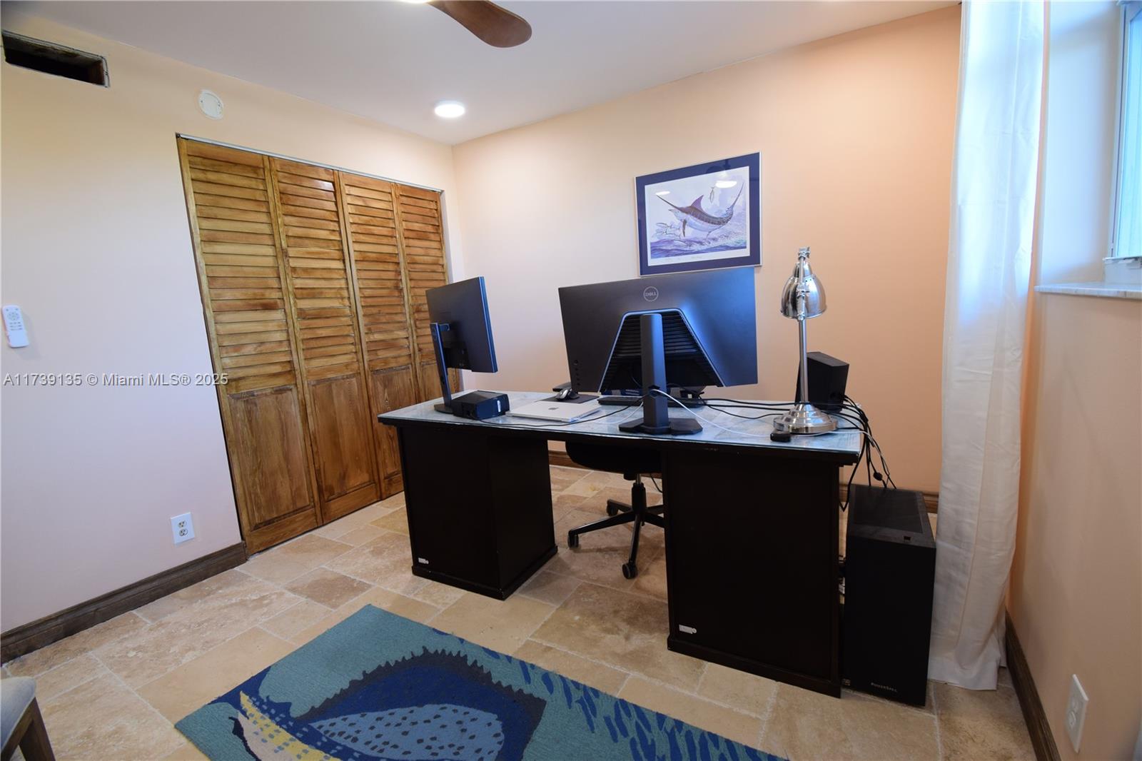 HARBOUR HALL INLET CLUB C - Residential