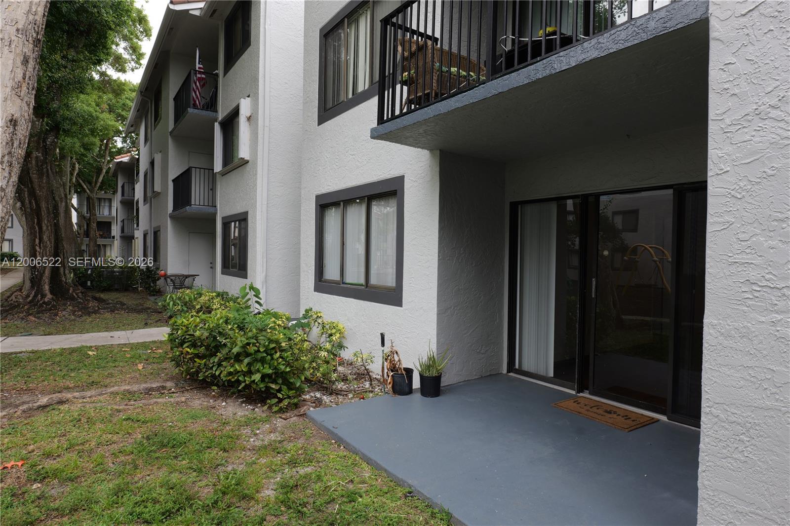 VISCONTI CONDO - Residential