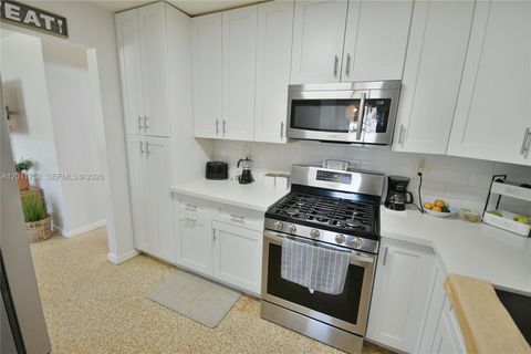 Tiny photo for 8350 SW 12th Ter, Miami, FL 33144 (MLS # A12011752)