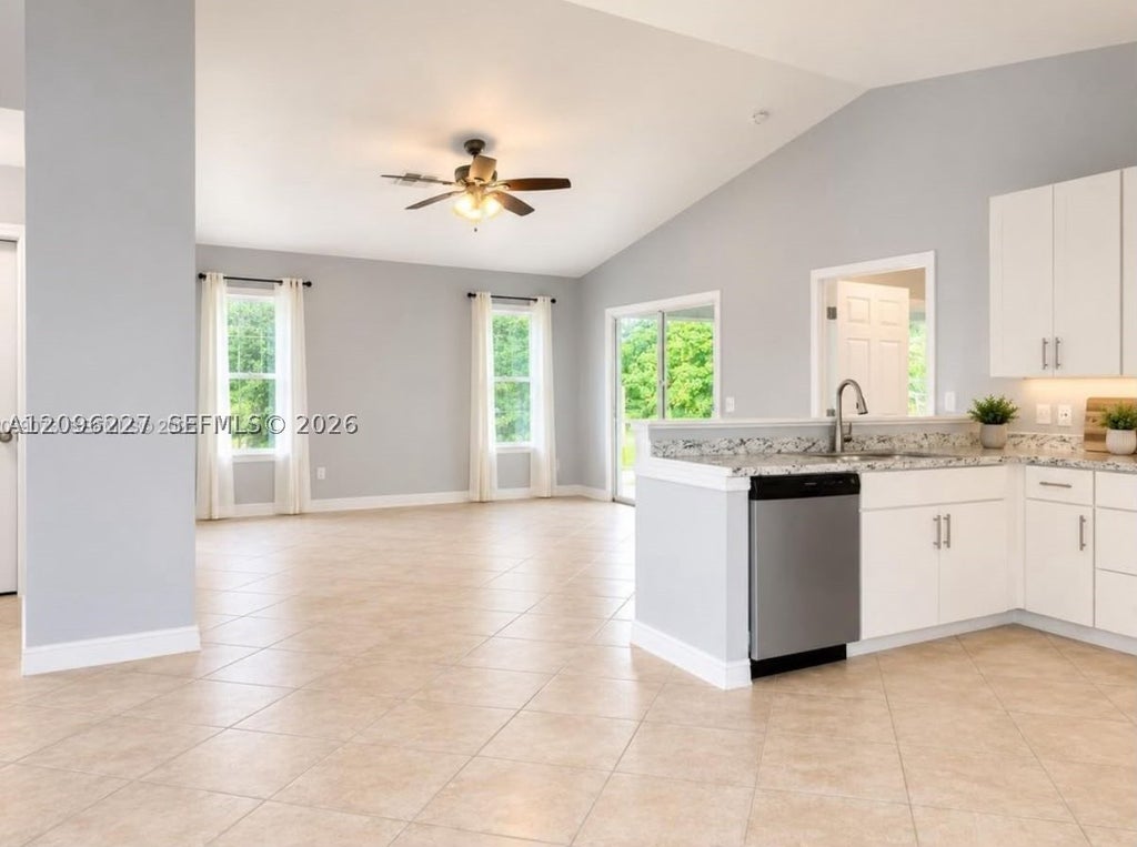 Photo of 431 14th pl sw #0, Vero Beach, FL 32962 (MLS # A12096227)
