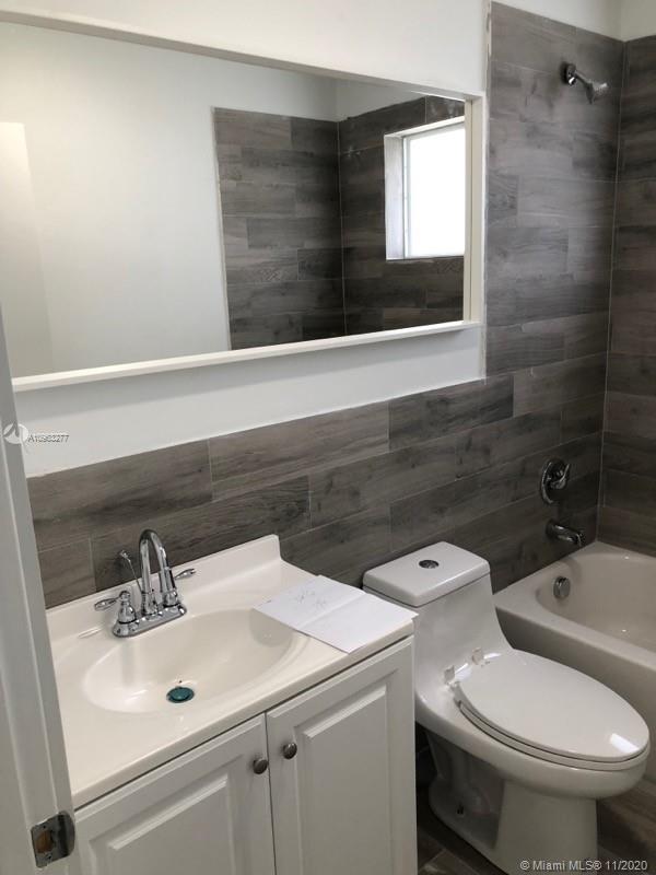 HIALEAH 13TH ADDN AMD PL - Residential Lease